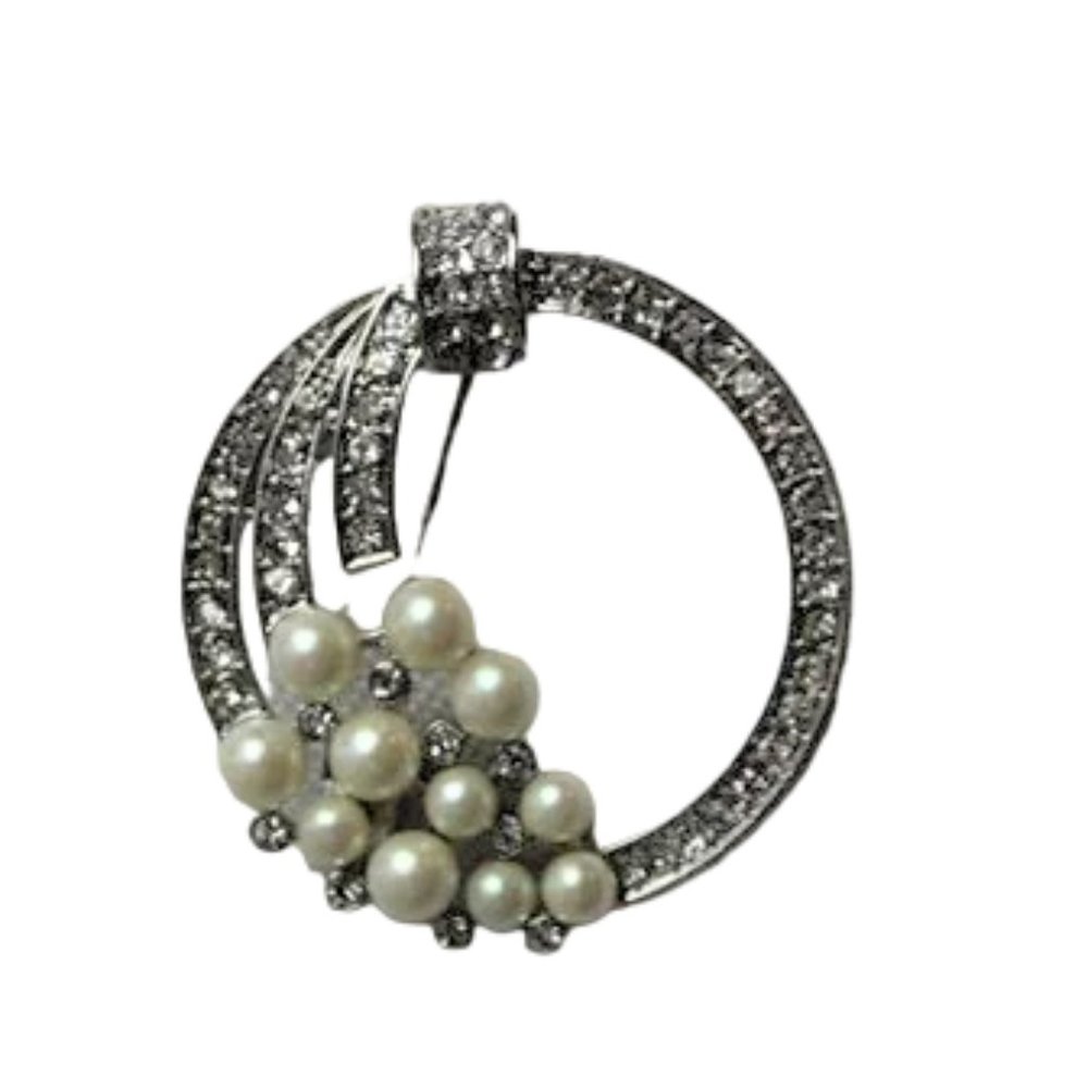 Carolee Long Pearl Necklace With Broach Accessory (NWOT) - Picture 4 of 6